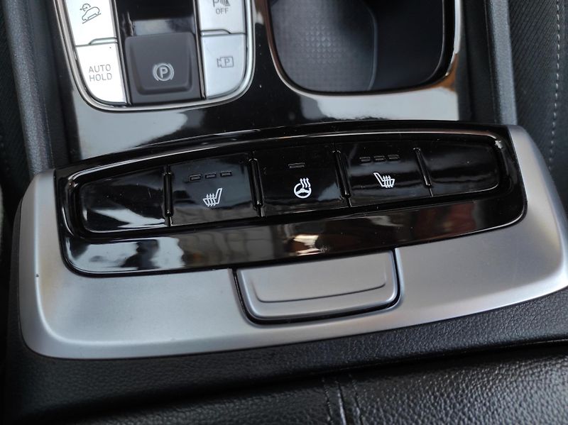 Hyundai Tucson 1,6T-GDi Hev,SMART, 4x4, AT - fotka 22 z 51