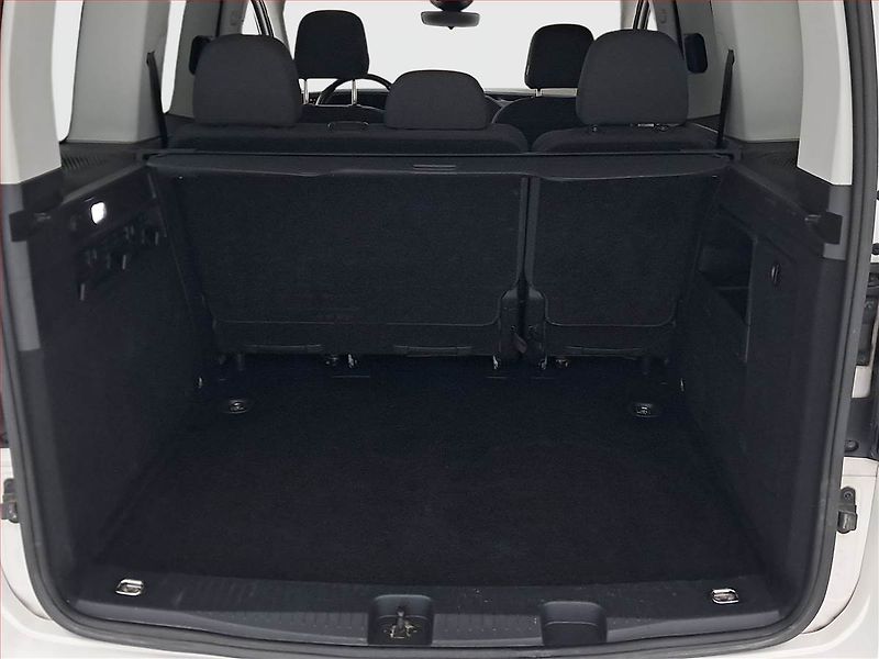 Volkswagen Caddy (2022) Life 2.0 TDI, 5Míst, ČR - fotka 14 z 20