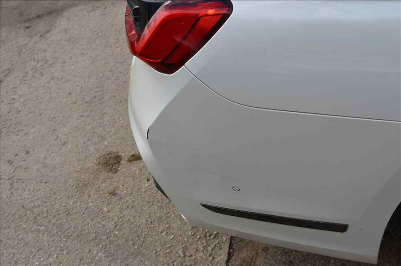 BMW Řada 7 (2019) L 740 I 3,0 - fotka 13 z 30