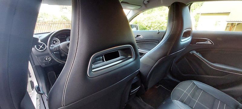Mercedes-Benz Třídy A (2015) A220 CD 4MATIC - fotka 14 z 18