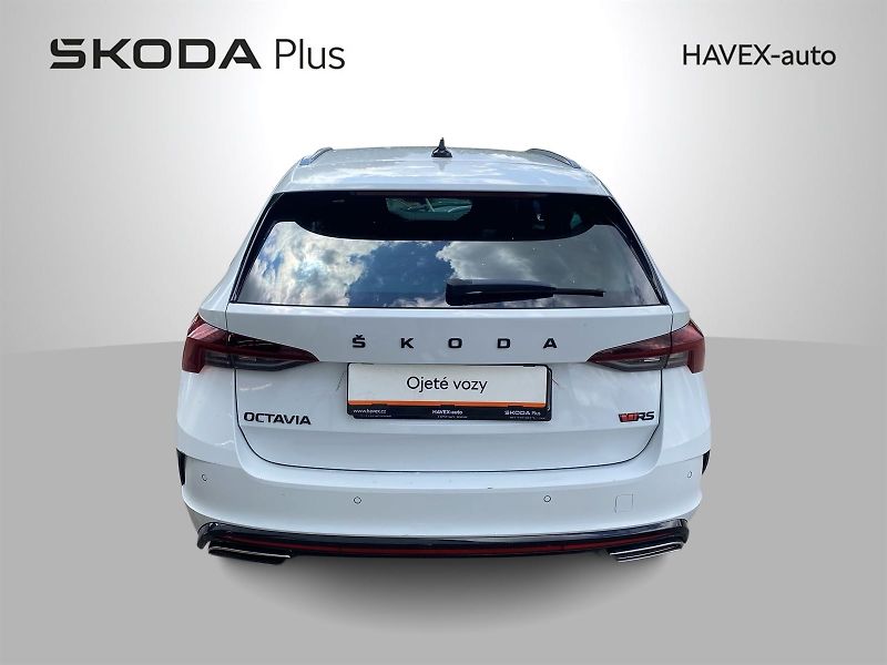 Škoda Octavia (2020) Combi 2.0 TDI DSG RS - fotka 39 z 39