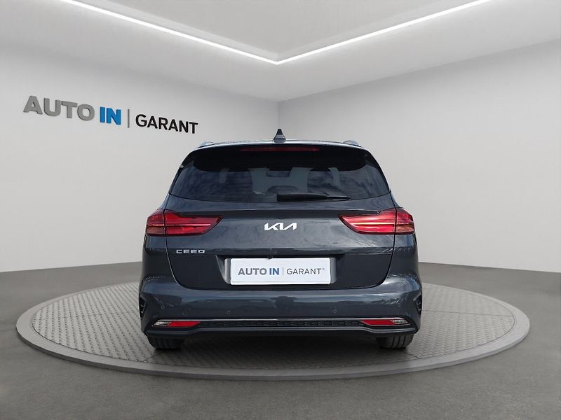 Kia Ceed (2022) Spin 1.5T-GDi 117kW A/T, Serv. - fotka 6 z 25