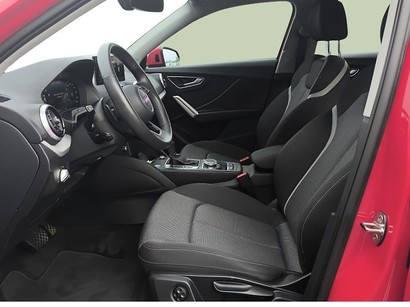 Audi Q2 1.5 TSi - fotka 6 z 26