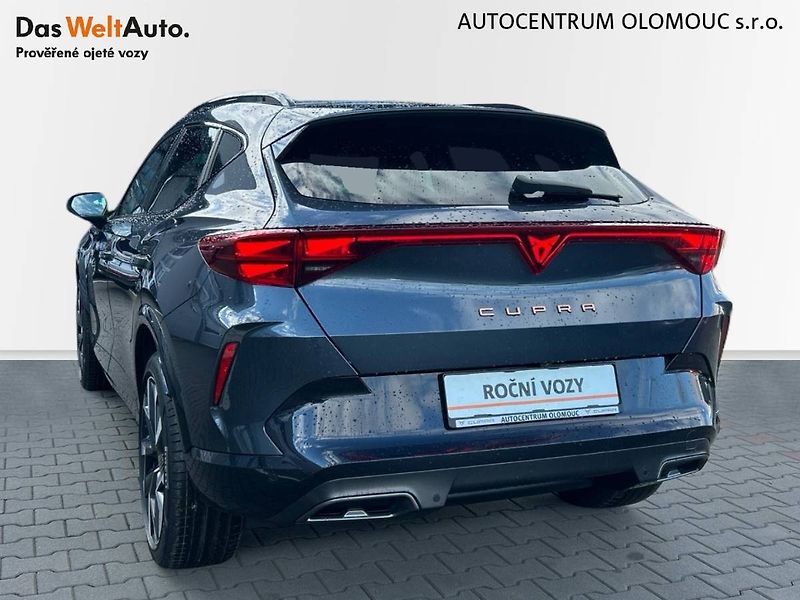 Cupra Formentor (2024) 1.5 eTSI 7DSG - fotka 12 z 35
