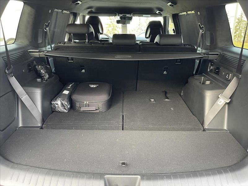 Hyundai Santa Fe 1,6   PHEV,4x4 - fotka 7 z 8
