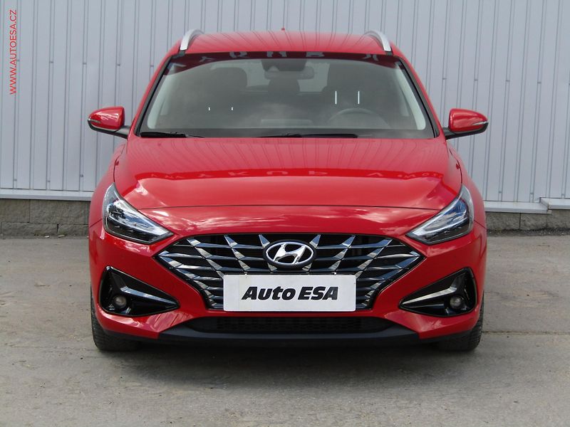 Hyundai i30 (2023) 1.0 T-GDi, ČR, servis.kniha - fotka 2 z 21