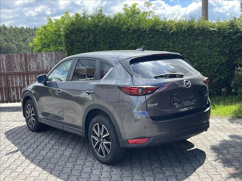 Mazda CX-5 2,2 - fotka 3 z 31