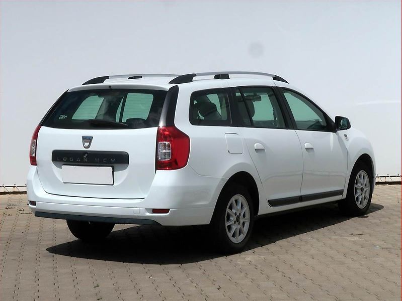 Dacia Logan (2017) 1.0 SCe, Serv.kniha - fotka 5 z 15