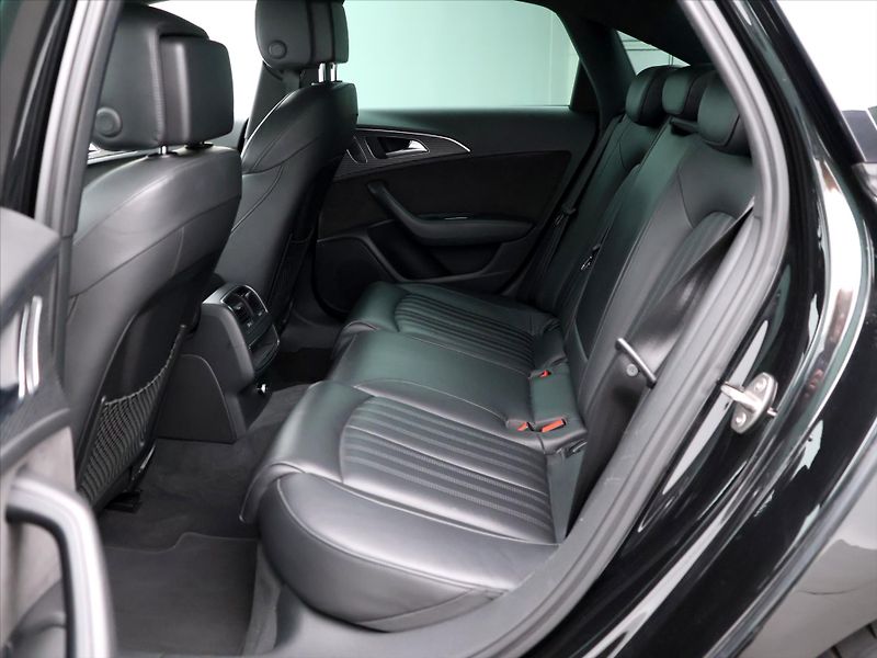 Audi A6 3,0 TDI 240kW quattro S-line C - fotka 15 z 36