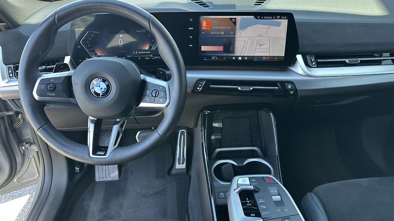 BMW X1 xDrive20d Mpaket ČR dph - fotka 7 z 11
