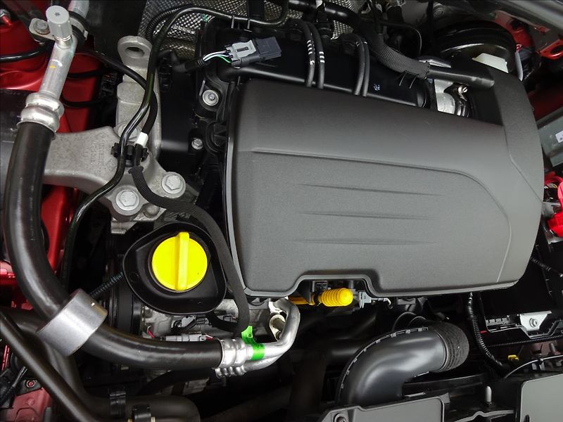 Renault Clio 1,2i16V 54kW - fotka 41 z 47