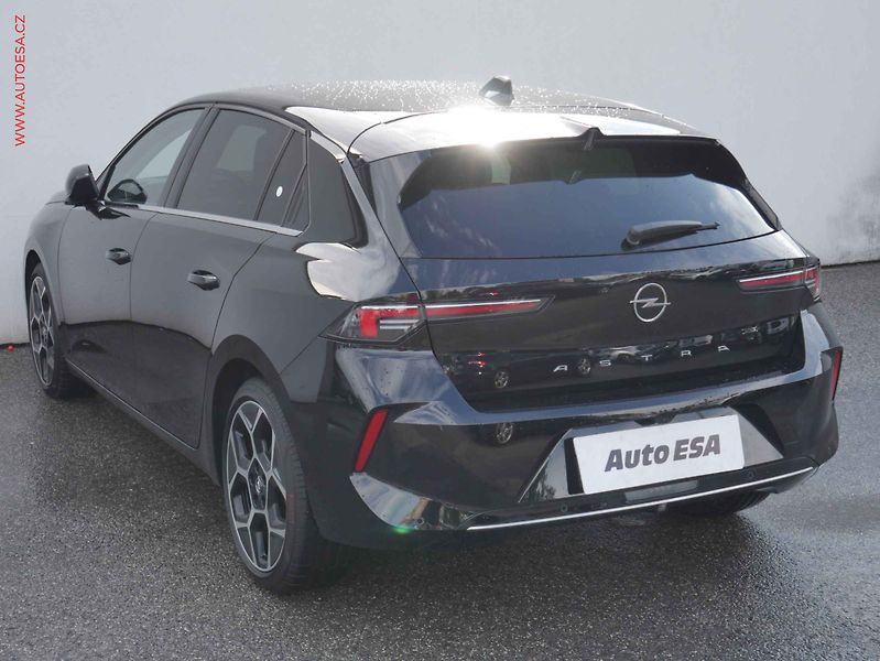 Opel Astra (2023) 1.2PT, 1.maj,ČR, Elegance - fotka 6 z 15