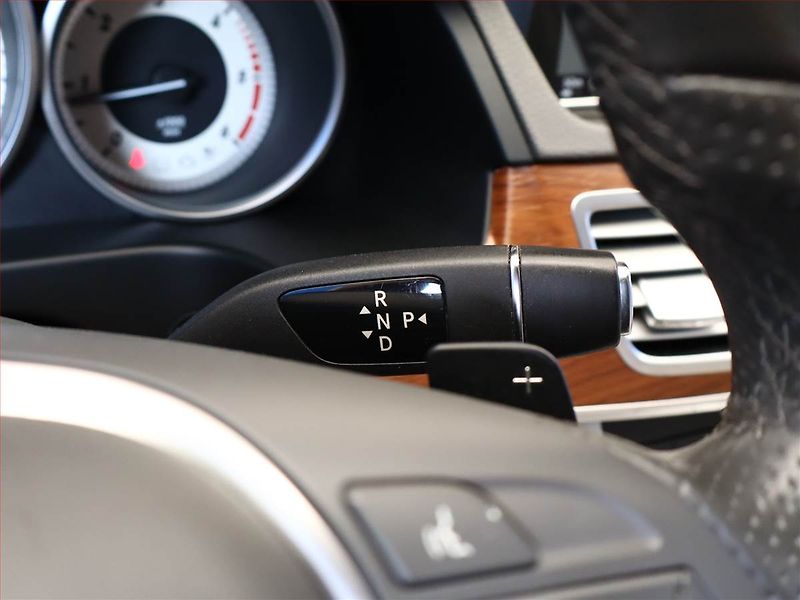 Mercedes-Benz Třídy E (2015) E 200 BlueTEC, Automat, Kůže - fotka 15 z 20