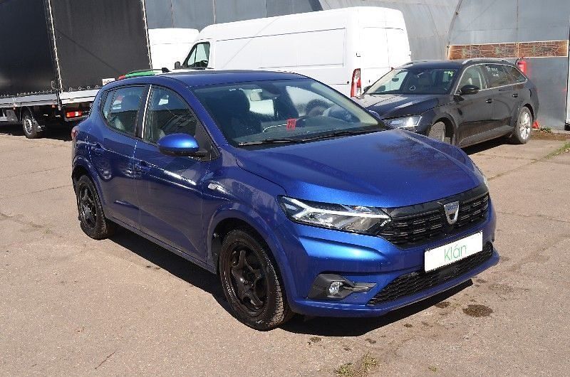 Dacia Sandero - fotka 2 z 17