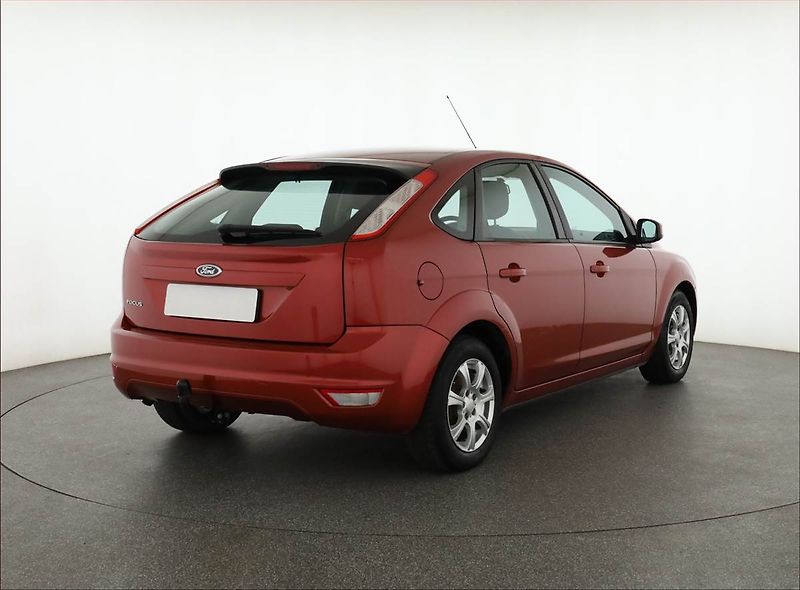 Ford Focus (2008) 1.6 16V, Serv.kniha, nová STK - fotka 5 z 11