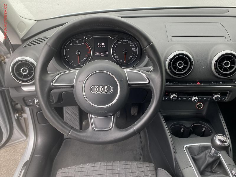 Audi A3 (2012) 1.4 TFSi, S-line, bixen - fotka 11 z 18