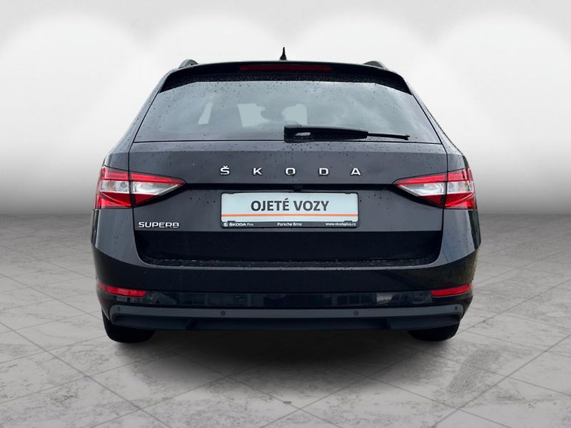 Škoda Superb Business 2.0 TDI 110 kW DSG Co - fotka 7 z 21