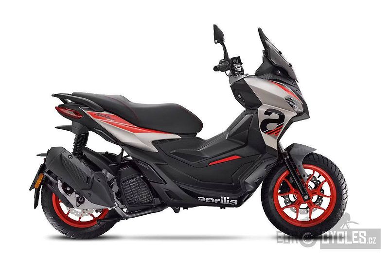 Aprilia SR GT 200 (2026) Sport, 0% navýšení - fotka 3 z 12