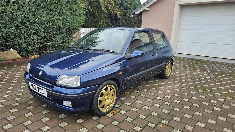 Renault Clio 2,0 16V RHD  WILLIAMS2 - fotka 3 z 21