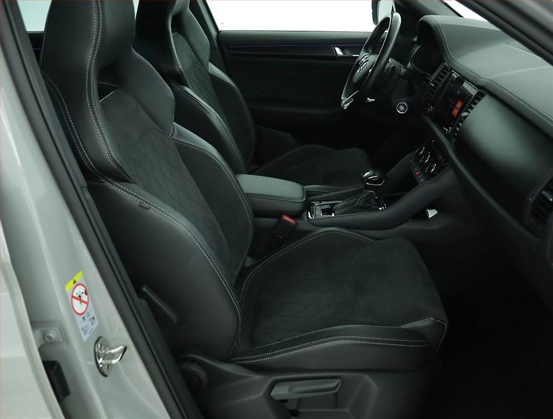 Škoda Kodiaq (2022) Sportline 1.5 TSI - fotka 9 z 18