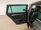 Volkswagen Passat (2021) Variant 2.0 TDI 147 kW DSG Ele - náhled 22