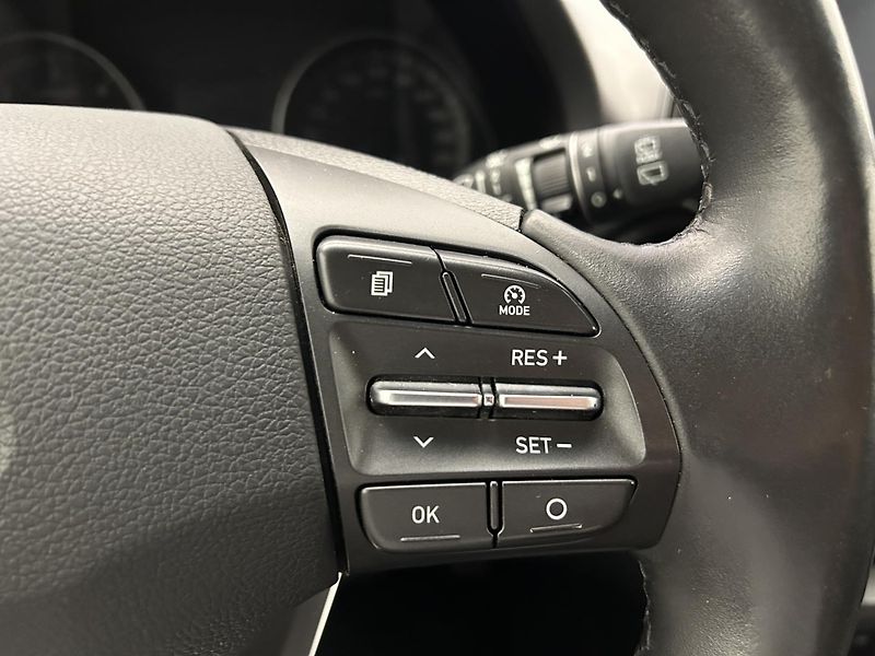 Hyundai i30 1.6 CRDI style - fotka 10 z 25