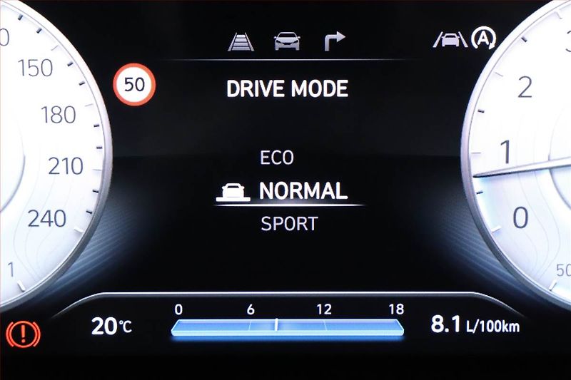 Hyundai i30 (2025) 1.5 T-GDI MHEV 48V, N-Line - fotka 15 z 20