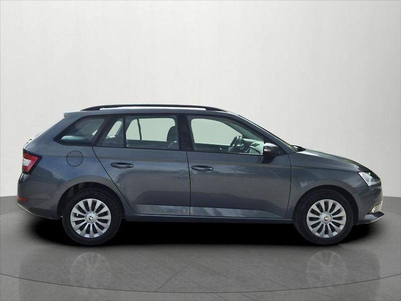 Škoda Fabia 1,0 TSi 70 Kw kombi Ambition - fotka 8 z 23