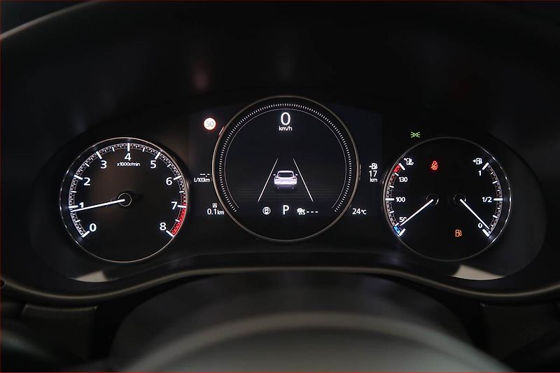 Mazda CX-30 (2021) Skyactiv-X 2.0 - fotka 11 z 18