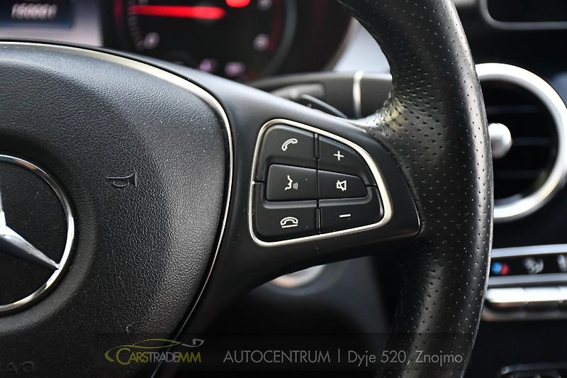 Mercedes-Benz Třídy C 220d 4MATIC ČR NAVI - fotka 21 z 34