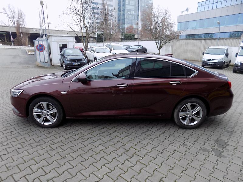 Opel Insignia (2018) 2.0 CDTI AUTOMAT  - fotka 4 z 12