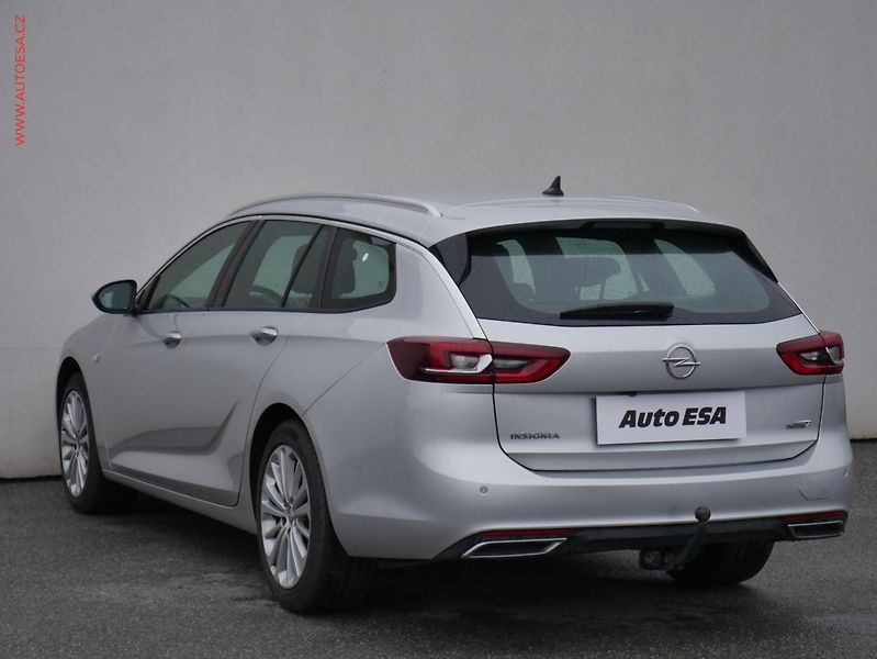 Opel Insignia (2018) 2.0CDTi 4x4, 1.maj,ČR - fotka 6 z 22
