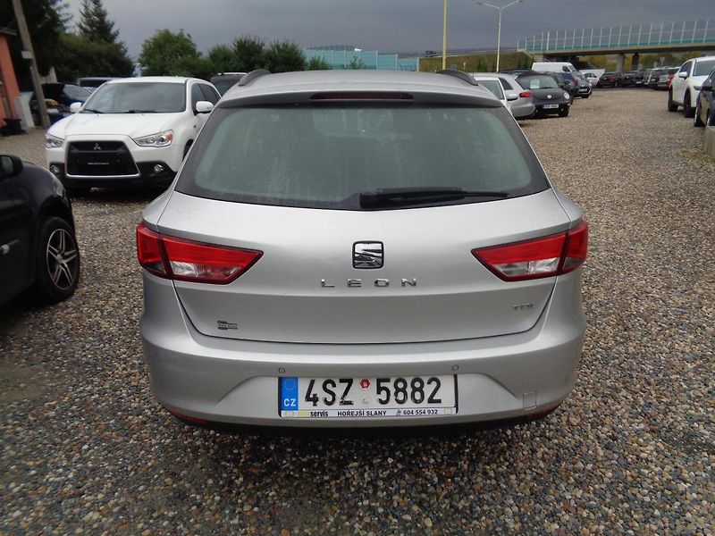 Seat Leon 1,6 TDI - fotka 5 z 13