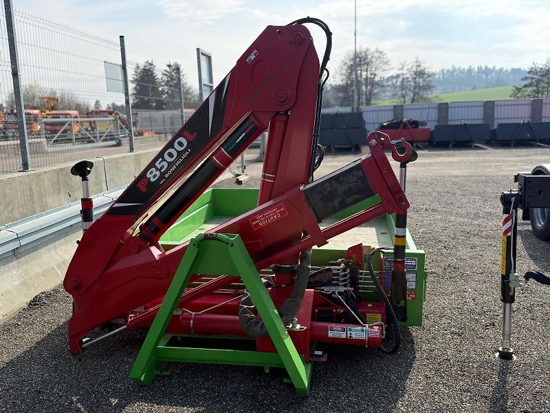 Ostatní (2026) Hydraulické ruka v kontejneru - fotka 2 z 9