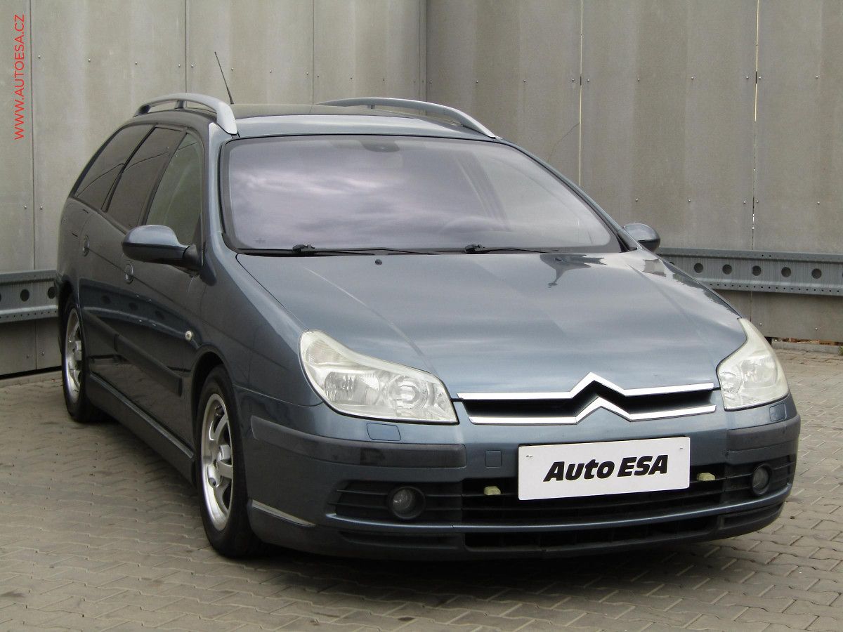 Citroën C5 1.6 HDi, ČR, AC, TZ, park