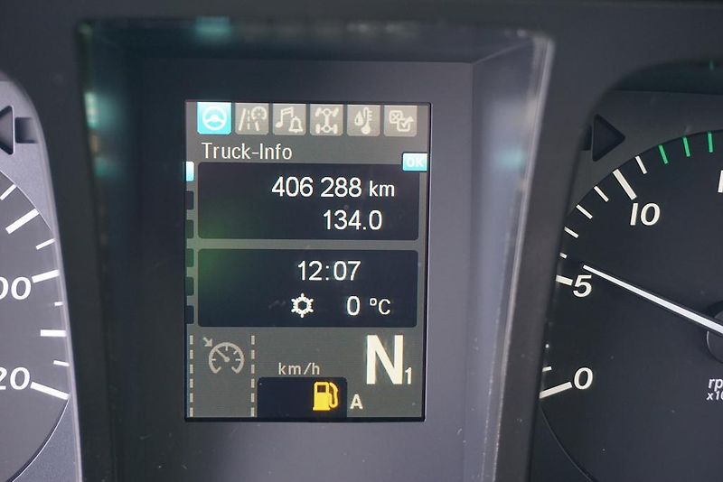 Mercedes-Benz (2017) ANTOS / 1830 / EURO 6 / KONTEN - fotka 12 z 45