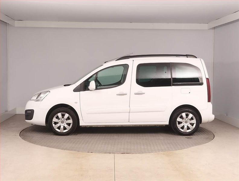 Citroën Berlingo (2018) Feel 1.6 BlueHDi, 5Míst, ČR - fotka 3 z 14