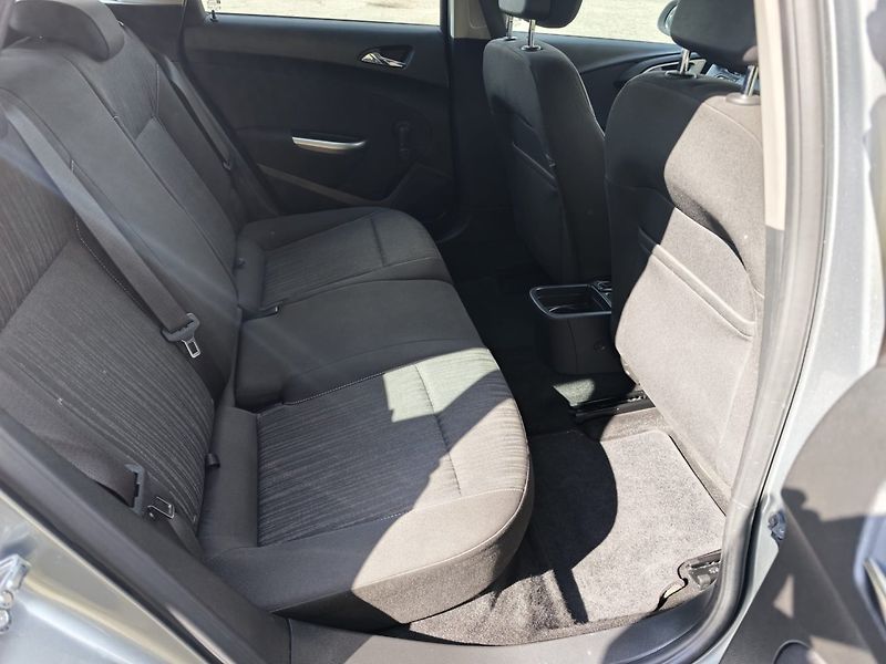 Opel Astra (2012) 1.4i 16V LPG Klima/1MAJ/ESP - fotka 16 z 23