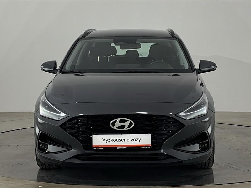 Hyundai i30 Smart DCT - fotka 4 z 26