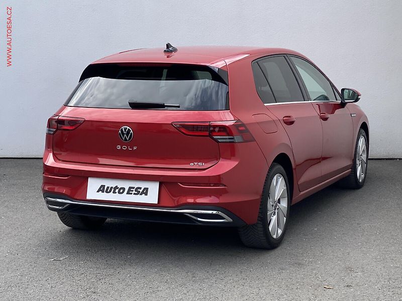 Volkswagen Golf (2020) 1.5 e-TSi, Style, DSG - fotka 4 z 19