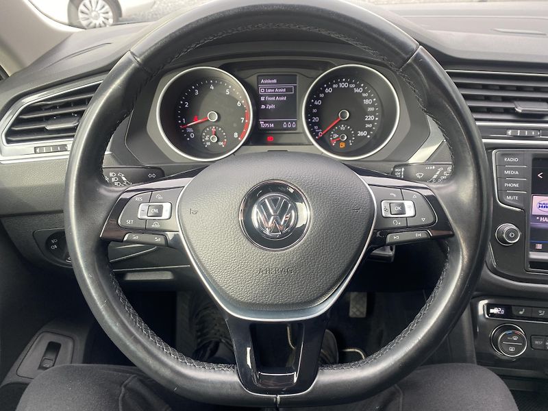 Volkswagen Tiguan 1.4 TSI 92kW - 1xMAJ.-ALU-PDC - fotka 18 z 41