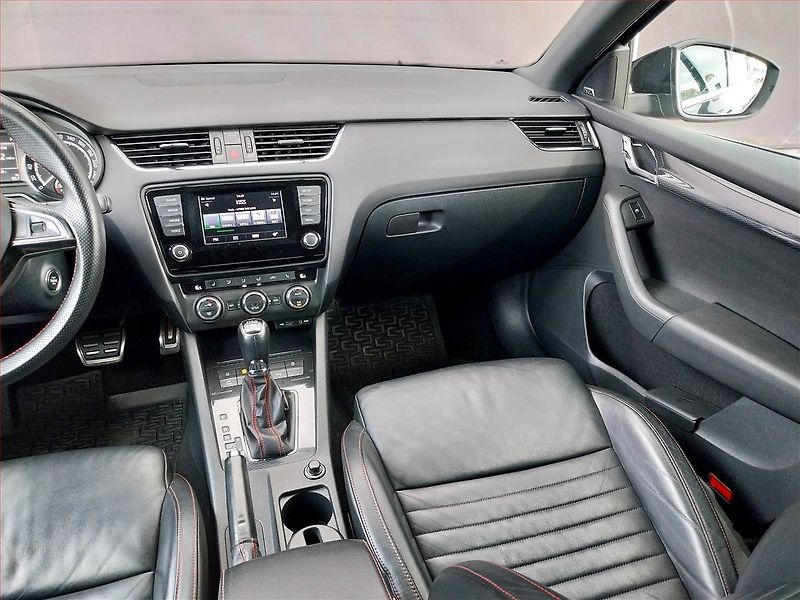Škoda Octavia (2014) 2.0 TDI, Automat, Serv.kniha - fotka 8 z 18