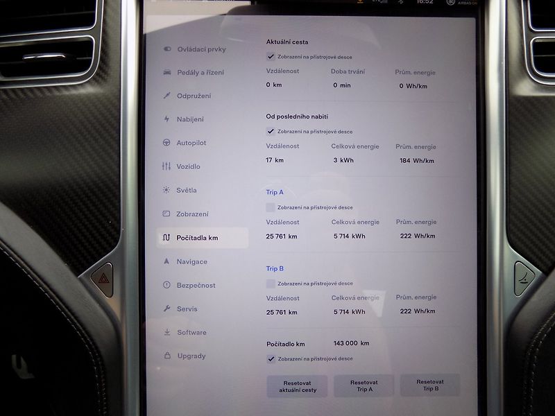 Tesla Model S (2016) P90D-780PS Nabíjení zdarma - fotka 33 z 50