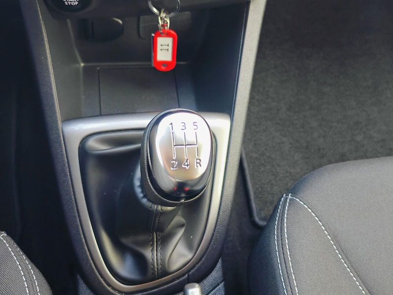 Renault Clio (2017) 0,9 TCe 66kW Limited Grandtour - fotka 31 z 38