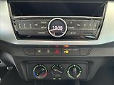 Škoda Fabia 1,0   TSI 70kW,AMBITION,SERVIS - náhled 12