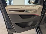 Volkswagen Multivan 1.5 TSI LONG 4 MOTION STYLE 18 - náhled 12