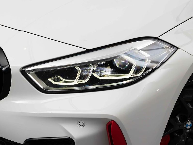 BMW Řada 1 128ti - fotka 8 z 23