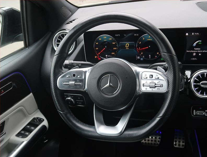 Mercedes-Benz Třídy B (2019) AMG line B 200 - fotka 16 z 25