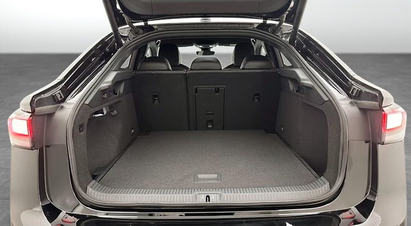 Volkswagen ID.7 GTX SoH 95% 360k Tažné Matrix - fotka 13 z 20