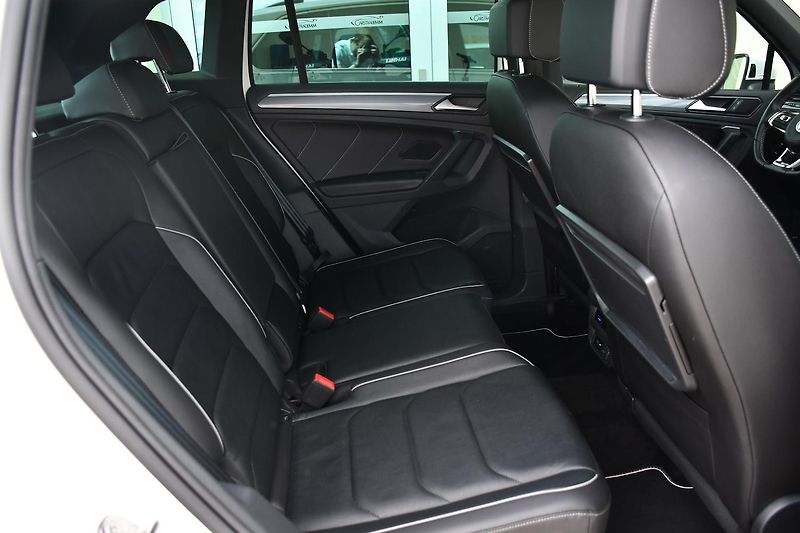 Volkswagen Tiguan 2.0Bi-TDi R-LINE 4M DSG HUD ČR - fotka 21 z 44